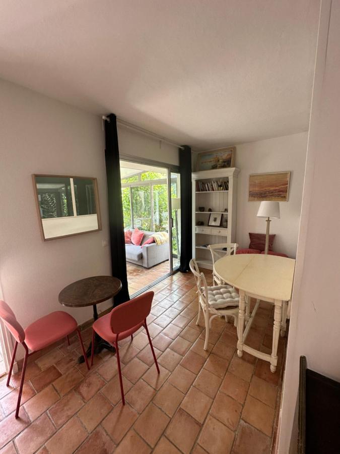 Mas De Charme Avec Jardin Appartement *